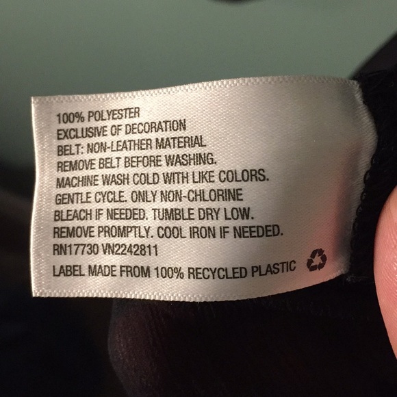 Mossimo flowy black blouse - Picture 4 of 4